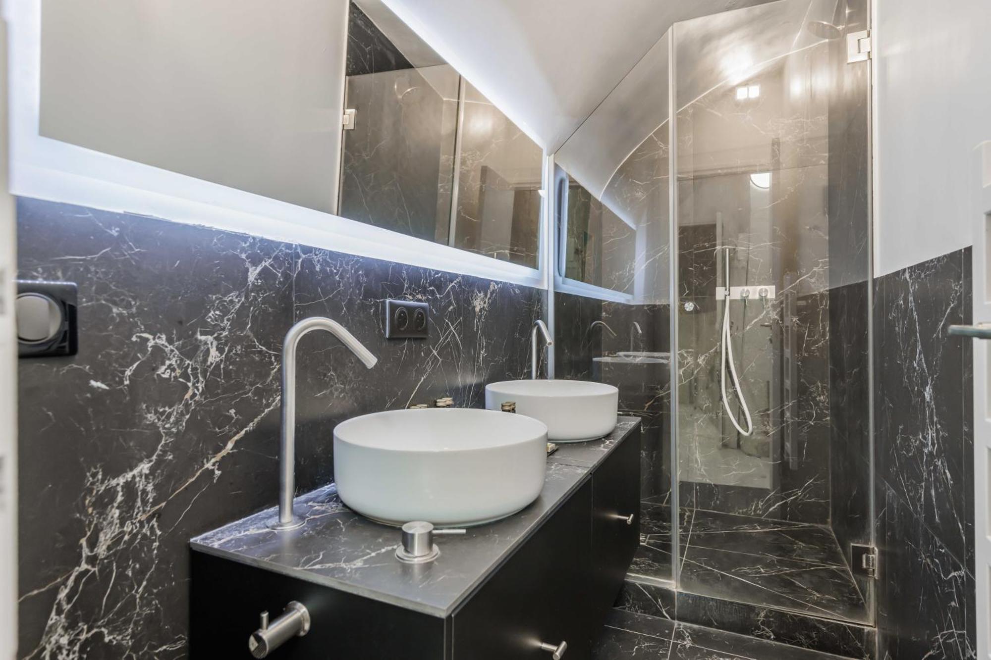 Apartamento Charming Duplex Parisian T3 - Heart Of Saint-Germain Exterior foto